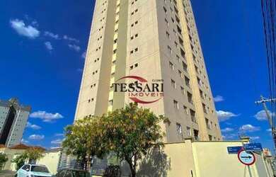 Imagem: O apartamento possui 3 Dormitórios, 2 Banheiros, 2 Vagas na