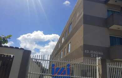 Imagem 2: Apartamento a venda na quadra do mar em Leste