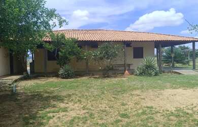 Imagem: A fazenda possui 286m² de Área e está localizado em Serraria