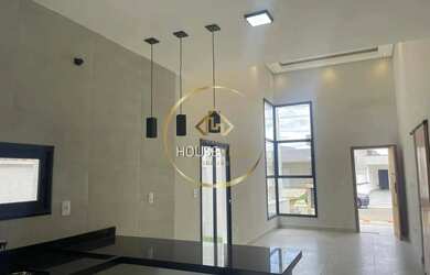 Imagem: A casa em condomínio possui 3 Dormitórios, 4 Banheiros, 5