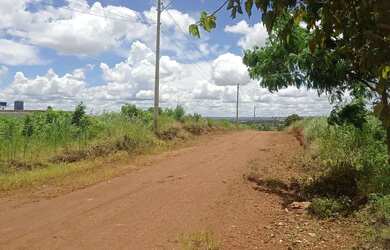 Imagem: A casa em condomínio possui 1 Dormitório, 1 Banheiro, 300m²