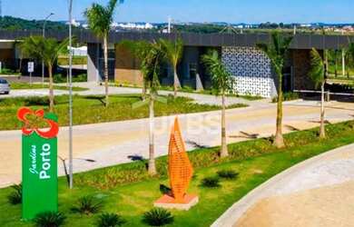 Imagem: O terreno possui 338m² de Área e está localizado em Jardins