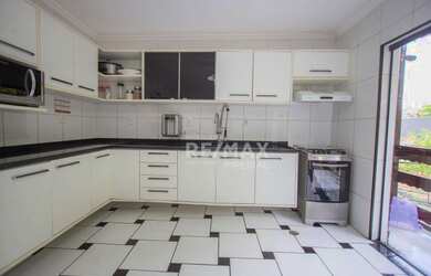 Imagem 5: Casa com 5 quartos, sendo 2 suítes à venda, 375 m² por R$ 550.000 -...