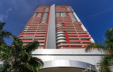 Imagem: O studio possui 1 Dormitório, 1 Banheiro, 1 Vaga na garagem