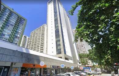 Imagem: O depósito possui 1 Vaga na garagem, 29m² de Área e está