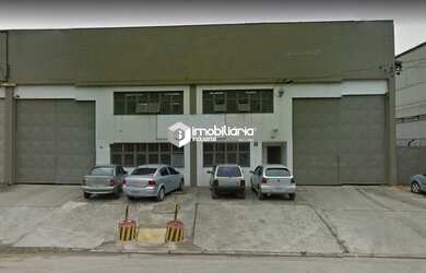 Imagem: O depósito possui 1.350m² de Área e está localizado em