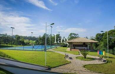 Imagem: A casa em condomínio possui 5 Dormitórios, 5 Banheiros, 5