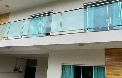 Imagem: A casa em condomínio possui 3 Dormitórios, 4 Banheiros, 2