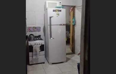 Imagem: A casa possui 1 Dormitório, 1 Banheiro e está localizado