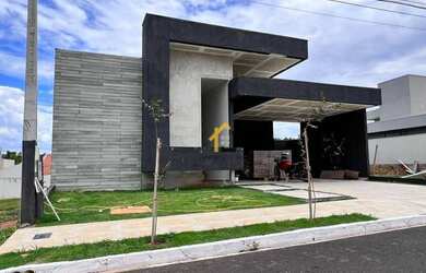 Imagem: A casa em condomínio possui 3 Dormitórios, 5 Banheiros, 4