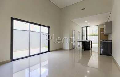 Imagem 4: Venda Casa com 230,00 metroQuadrado, 3 dormitório s , 2 vaga s . Swiss...