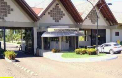 Imagem: A casa em condomínio possui 4 Dormitórios, 5 Banheiros, 2