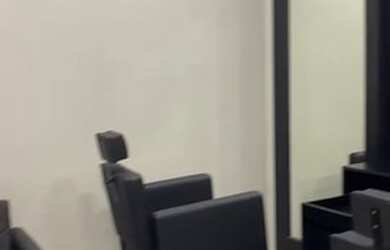 Imagem: A casa possui 3 Dormitórios, 2 Banheiros, 3 Vagas na garagem