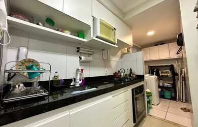 Imagem: O apartamento possui 2 Dormitórios, 2 Banheiros, 1 Vaga na