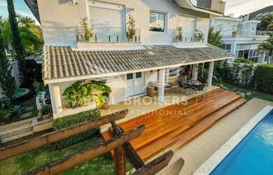 Imagem 4: Casa para locação no Tamboré 3 com 518 m² de área útil 4 suítes...