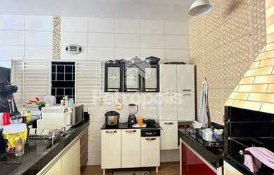 Imagem 5: Casa na 704 Sul com 4 quartos, piscina em 2 lotes por R$ 1.100.000,00