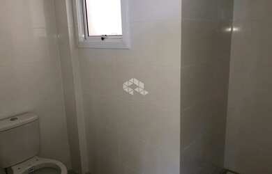 Imagem 7: Apartamento à venda com 02 quartos e suíte no Bairro Patronato em Santa Maria RS