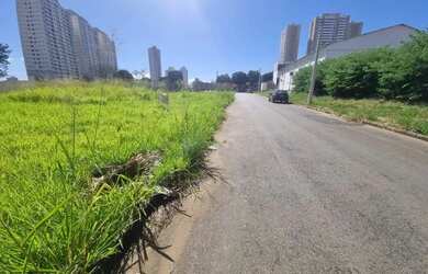 Imagem: O terreno possui 10m² de Área e está localizado em Jardim