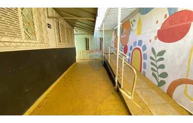 Imagem 5: Casa Comercial à venda - R$ 940.000,00 - 353,38m² de área construída...