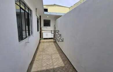 Imagem: O depósito possui 80m² de Área e está localizado em Km