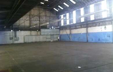 Imagem: O depósito possui 1.700m² de Área e está localizado em