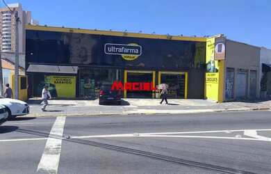 Imagem: O depósito possui 414m² de Área e está localizado em Centro