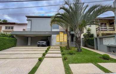 Imagem: A casa em condomínio possui 5 Dormitórios, 5 Banheiros, 4