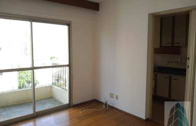 Imagem: O apartamento possui 1 Dormitório, 1 Banheiro, 1 Vaga na garagem