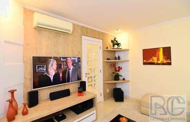 Imagem 8: Belíssima Casa Triplex no Condomínio Crystal Lake na Barra da Tijuca