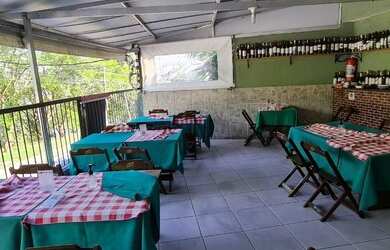 Imagem: O depósito possui 200m² de Área e está localizado em Nazaré