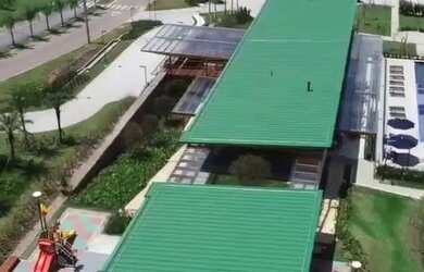 Imagem 2: Lote de 800 m² em aclive