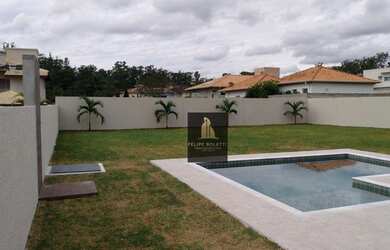 Imagem: A casa em condomínio possui 3 Dormitórios, 4 Banheiros, 4