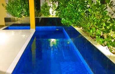 Imagem: A casa em condomínio possui 5 Dormitórios, 5 Banheiros, 4