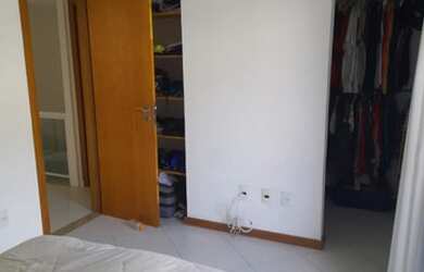 Imagem 2: Charmosa residência dentro de condomínio com 4 qts no Bairro Peixoto