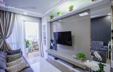 Imagem: O apartamento possui 3 Dormitórios, 1 Banheiro, 1 Vaga na garagem