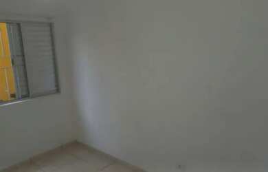 Imagem: A casa possui 1 Dormitório, 1 Banheiro e está localizado