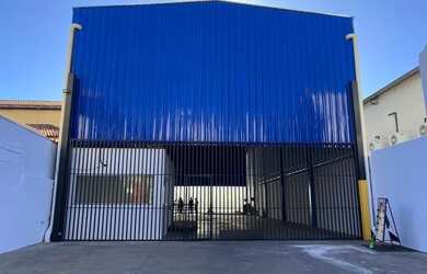 Imagem: O depósito possui 484m² de Área e está localizado em Centro