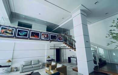 Imagem: O apartamento possui 4 Dormitórios, 2 Banheiros, 5 Vagas na