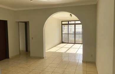 Imagem: O apartamento possui 3 Dormitórios, 4 Banheiros, 2 Vagas na