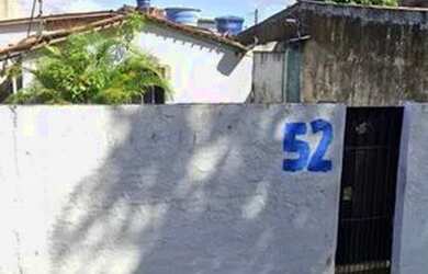 Imagem: A casa possui 2 Dormitórios e está localizado em Jacintinho