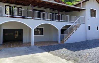 Imagem 1: Vendo ou troca Casa com 4 dormitórios