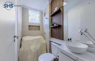 Imagem: O apartamento possui 2 Dormitórios, 2 Banheiros, 1 Vaga na