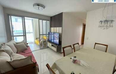 Imagem: O apartamento possui 3 Dormitórios, 2 Banheiros, 2 Vagas na