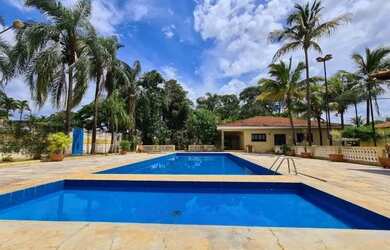 Imagem: A chácara possui 4.500m² de Área e está localizado em Parque