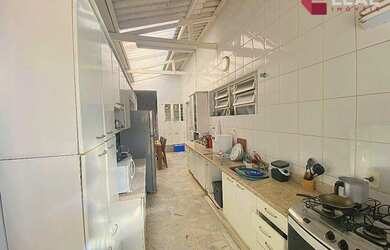 Imagem 6: Casa com finalidade comercial, com 3 dormitórios à venda, 303 m² por R$ 2.000.000 - Medici