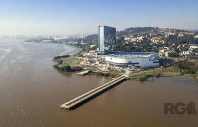 Imagem: O depósito possui 1 Vaga na garagem, 35m² de Área e está