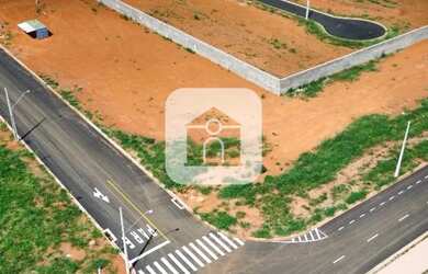 Imagem: O terreno possui 625m² de Área, Imóvel novo e está localizado