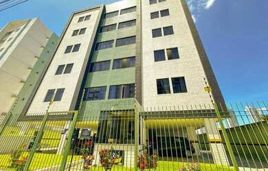 Imagem: O apartamento possui 3 Dormitórios, 3 Banheiros, 2 Vagas na