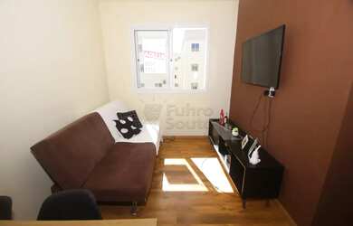 Imagem: O apartamento possui 2 Dormitórios, 1 Banheiro, 1 Vaga na garagem