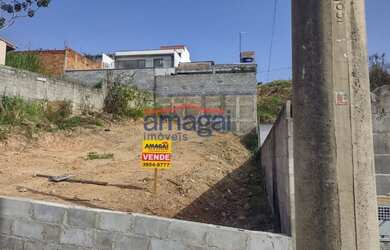 Imagem: O terreno à venda possui e está localizado em Jardim Leblon